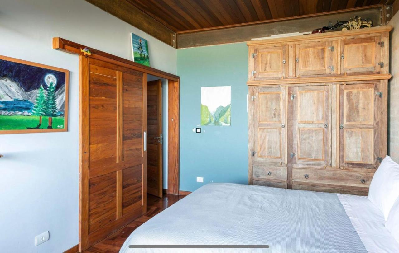 Casa De Vidro Com Vista Mantiqueira - Com Cafe E Staff Villa Campos do Jordao Ngoại thất bức ảnh